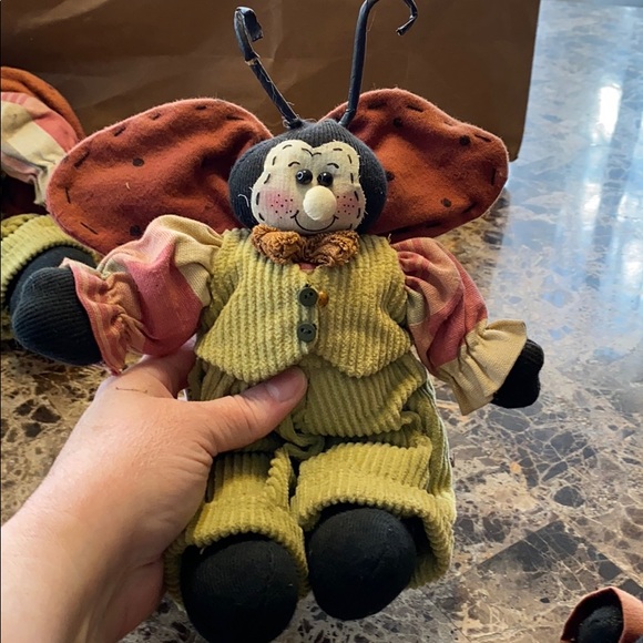 Antique Among Friends collection - Picture 10 of 16